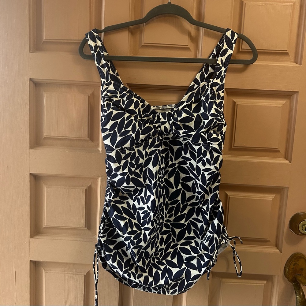 Lands' End Navy and White Leaf Print Tankini Top